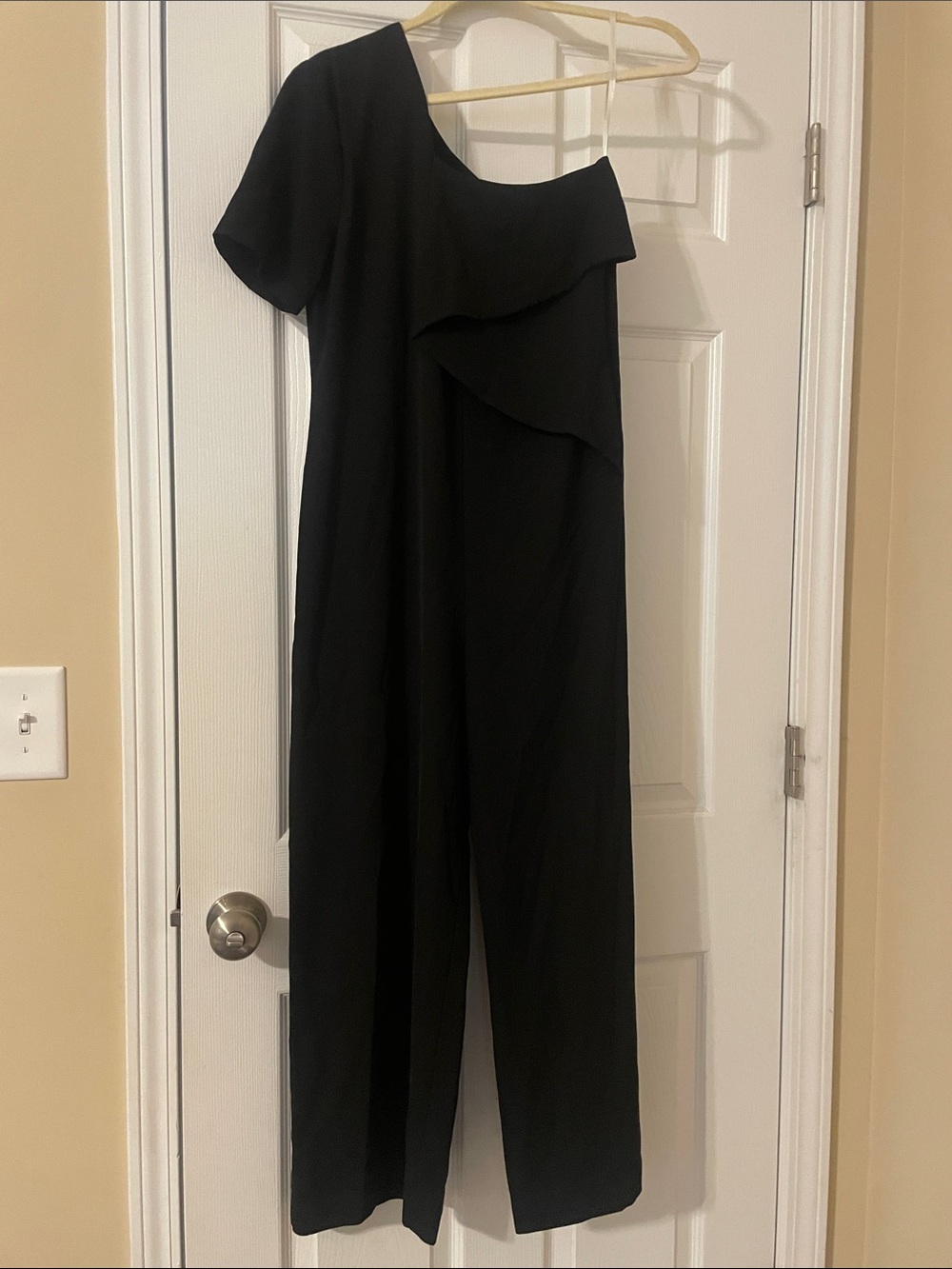 Black One-Shoulder Ruffle Jumpsuit